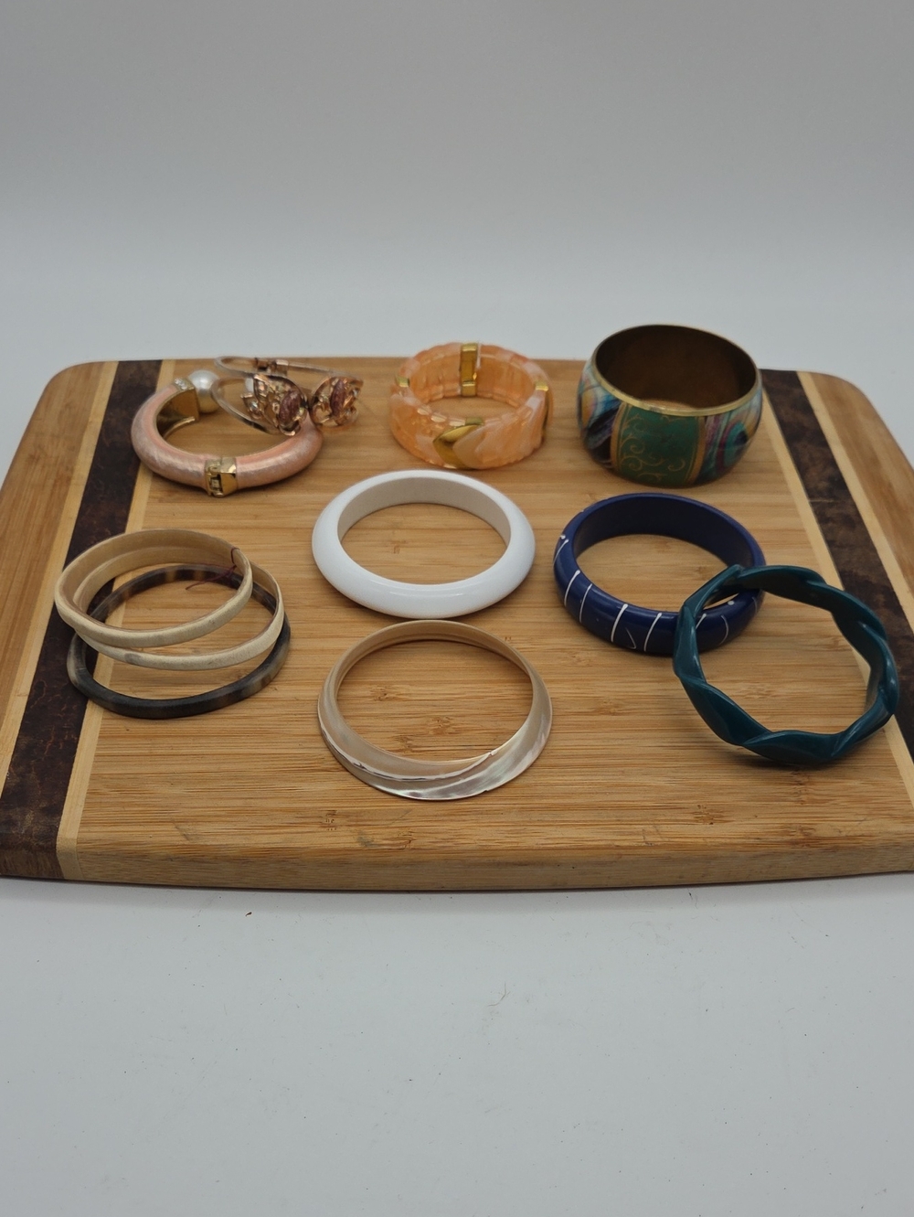 Bundle Lot Vintage Bangles Bracelets Jewelry